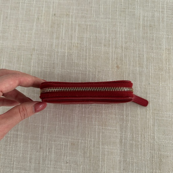 CHANEL CLASSIC ZIPPED COIN PURSE - Picture 3 of 6